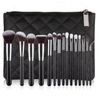 15-piece makeup brush set with nylon bristles and wooden handles in rose gold style
