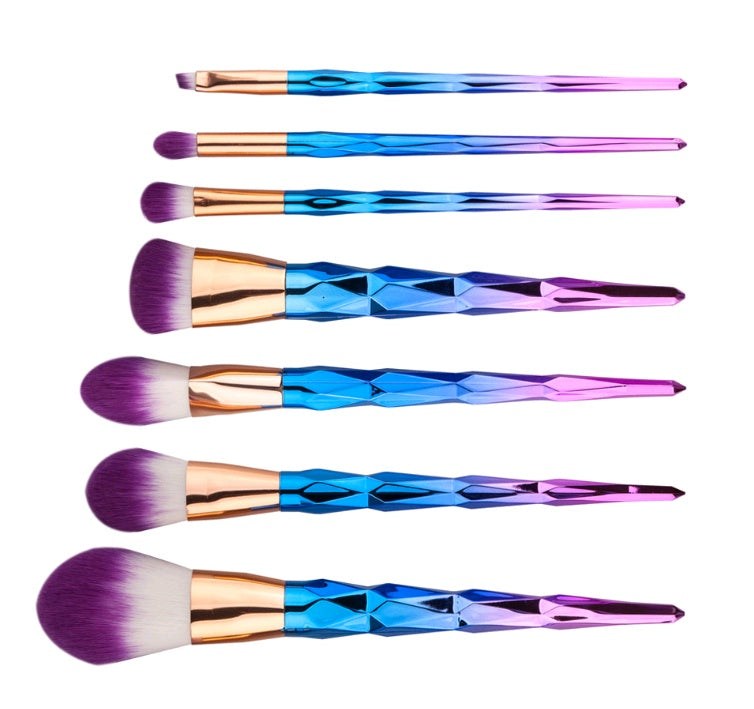 7-piece diamond makeup brush set with soft nylon bristles and long electroplated handles