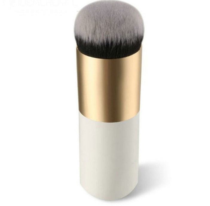 Chubby foundation and powder brush with soft rayon bristles and short wooden handle