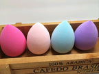 Natural drop-shaped makeup sponge powder puff in soft sponge material