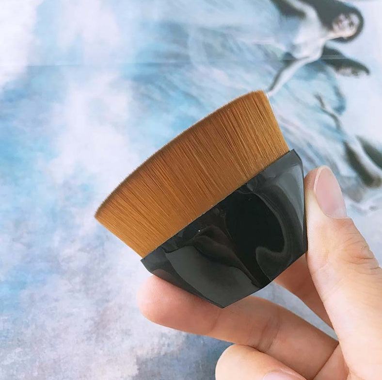 Flat foundation and loose powder makeup brush with soft synthetic bristles