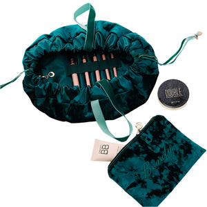 Simple Non-Woven Fabric Cosmetic Bag in Malachite green
