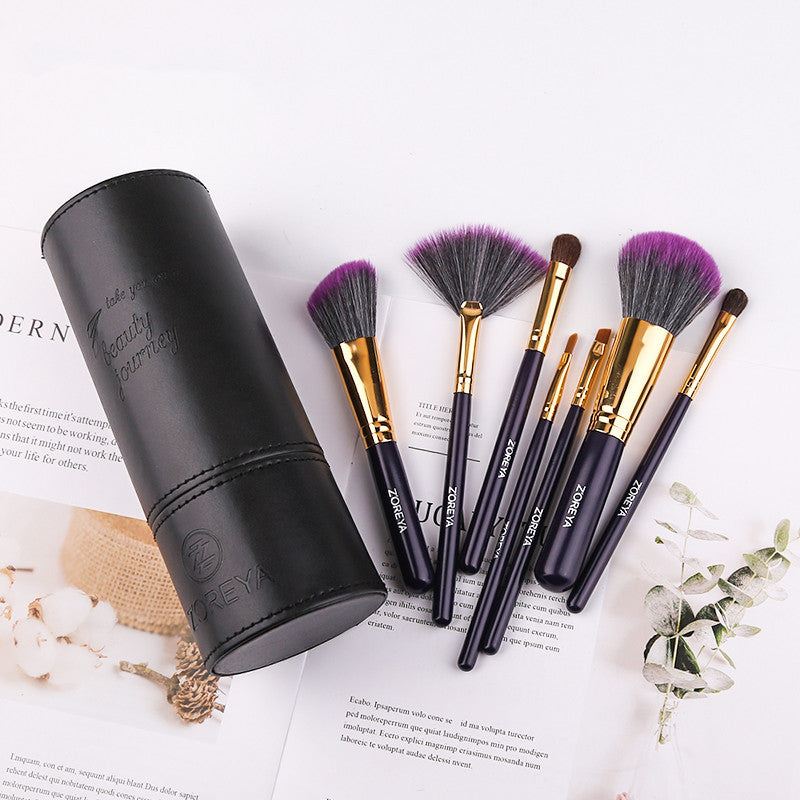 Makeup brush set with soft artificial fiber bristles and aluminum handles