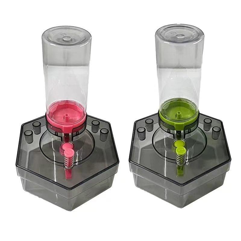 Hexagonal circulation pen cleaner brush in white and transparent plastic